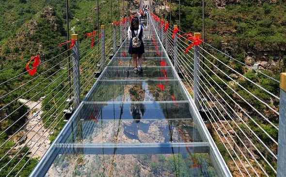 玻璃吊桥承建