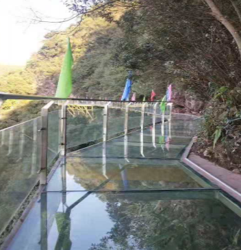 玻璃栈道